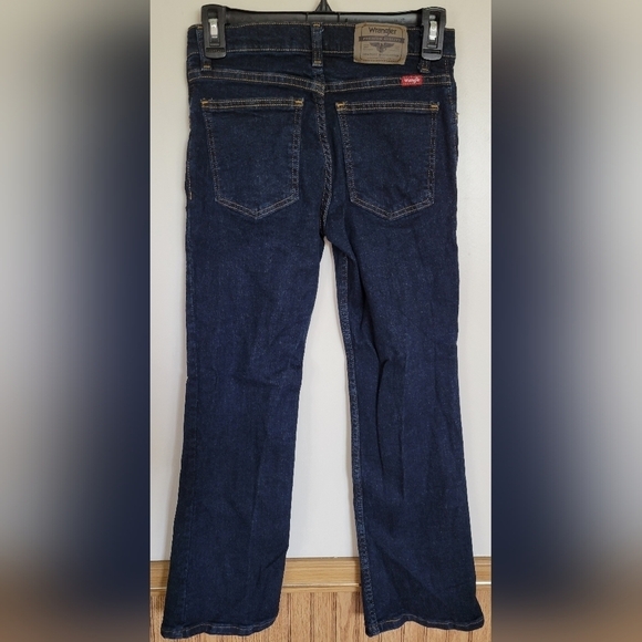 Wrangler Boy's Classic Boot Dark Wash Jeans Size 12 Regular - Picture 2 of 5